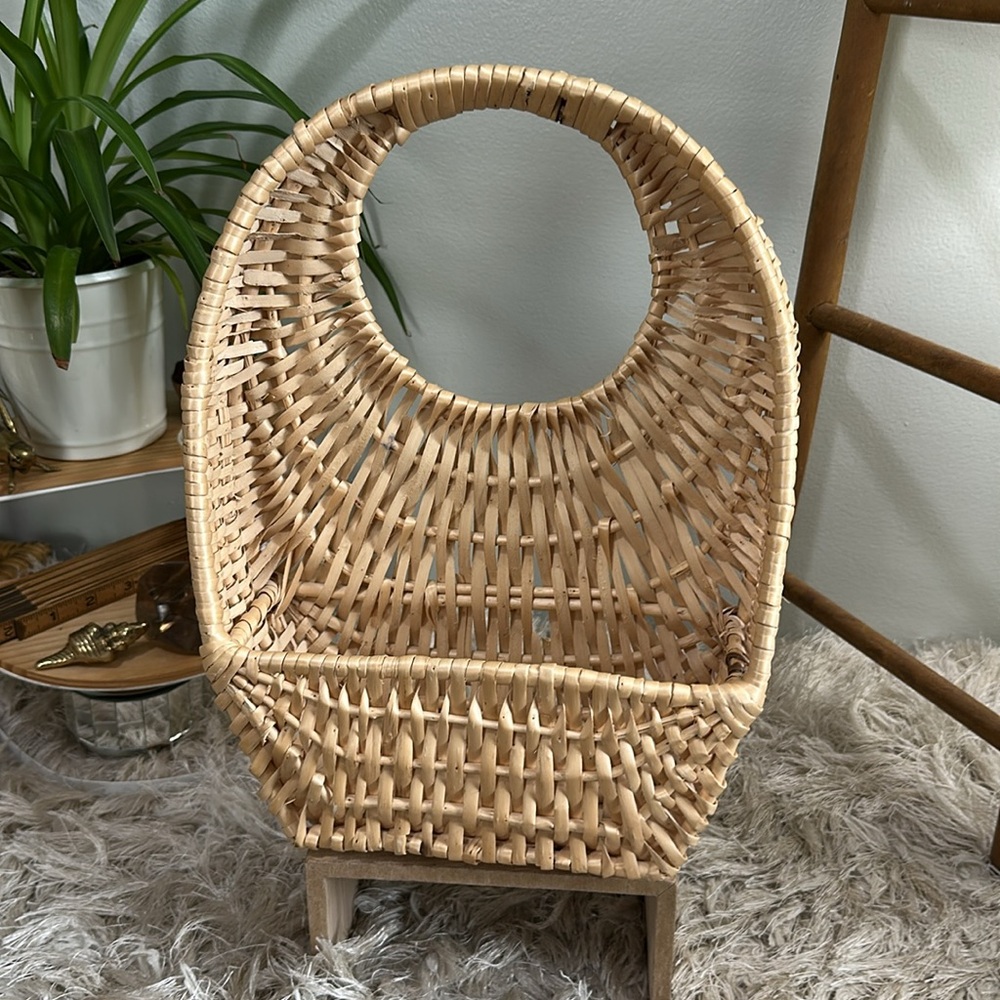 Vintage Woven Lightweight Decorative Wall‎ Basket Boho